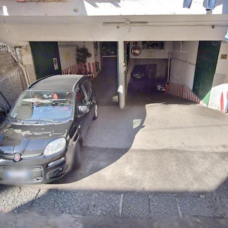 Soave Rooms Наполи Екстериор снимка