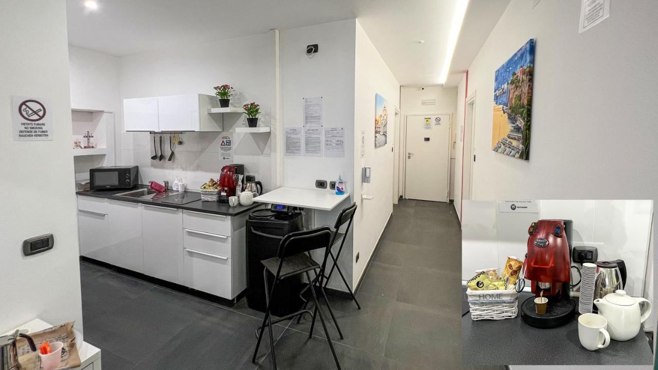Soave Rooms Наполи Екстериор снимка